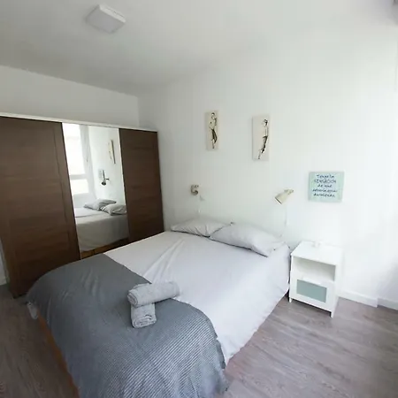 Apartamento Playa De Las Canteras Apartment *