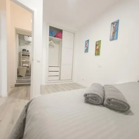 Apartamento Playa De Las Canteras Διαμέρισμα *